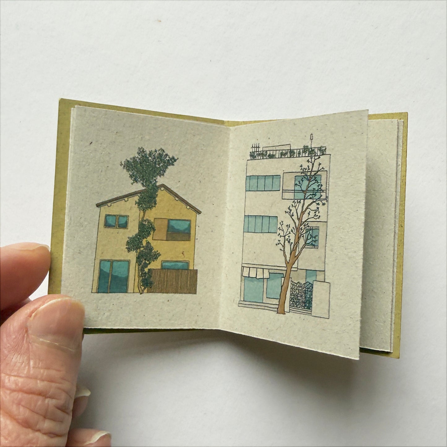 Tiny Book of Tokyo buildings